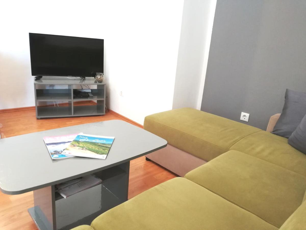Apartment Toncic Benazici ภายนอก รูปภาพ