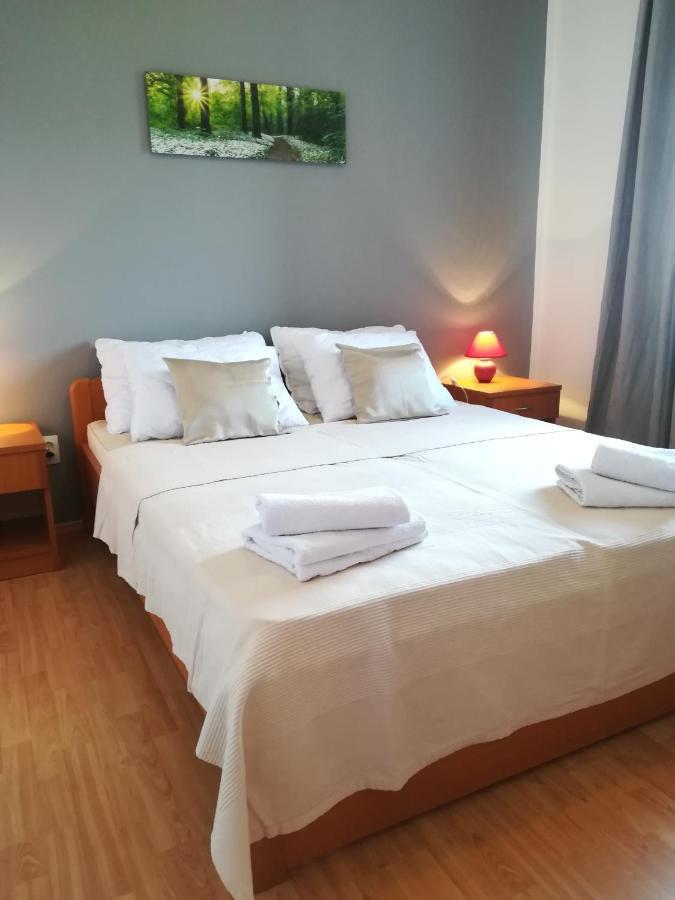 Apartment Toncic Benazici ภายนอก รูปภาพ